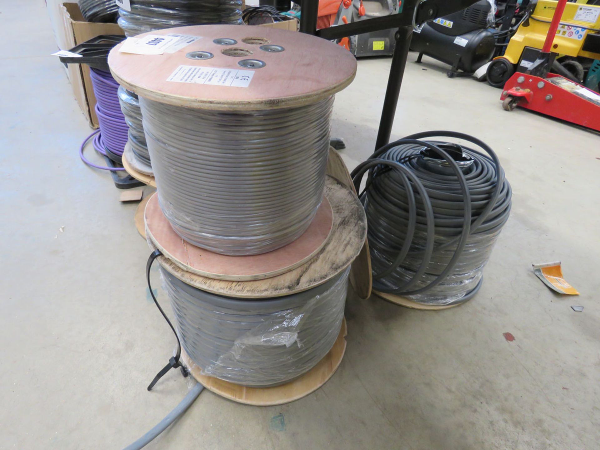 2 Rolls of household cable and some speaker wire