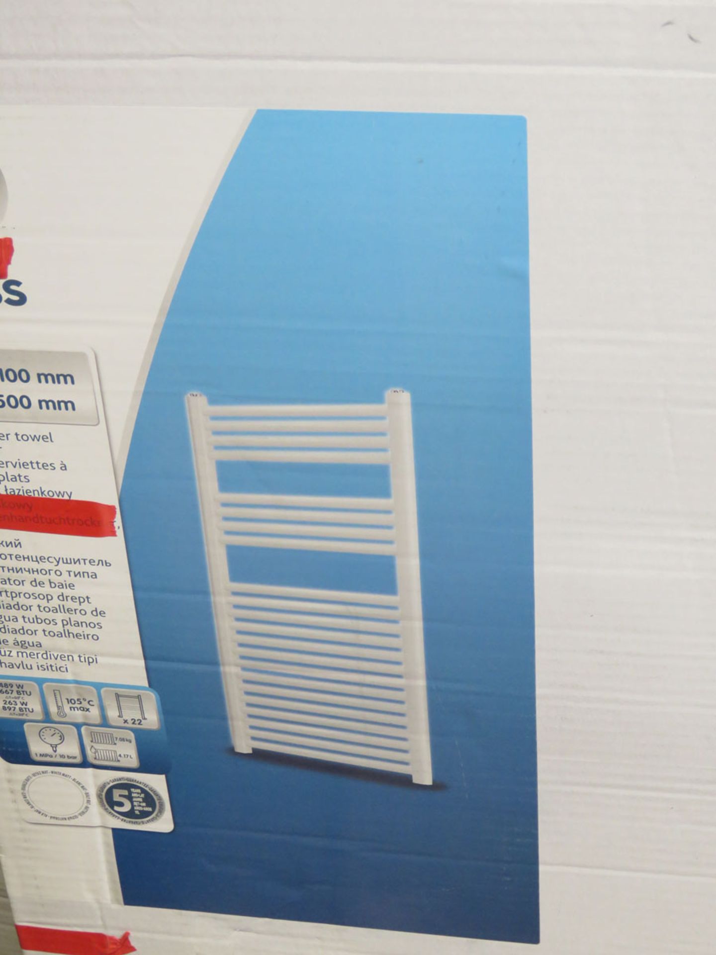 1100mm x 500mm white towel radiator - Image 2 of 2