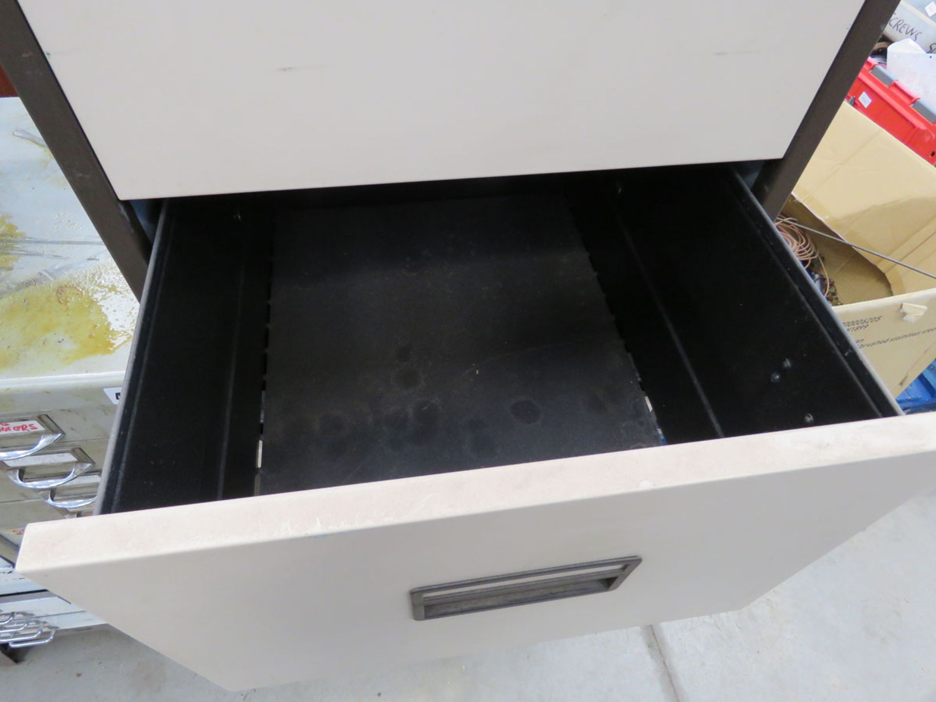 Coffee and cream 4 drawer filing cabinet - Image 2 of 2