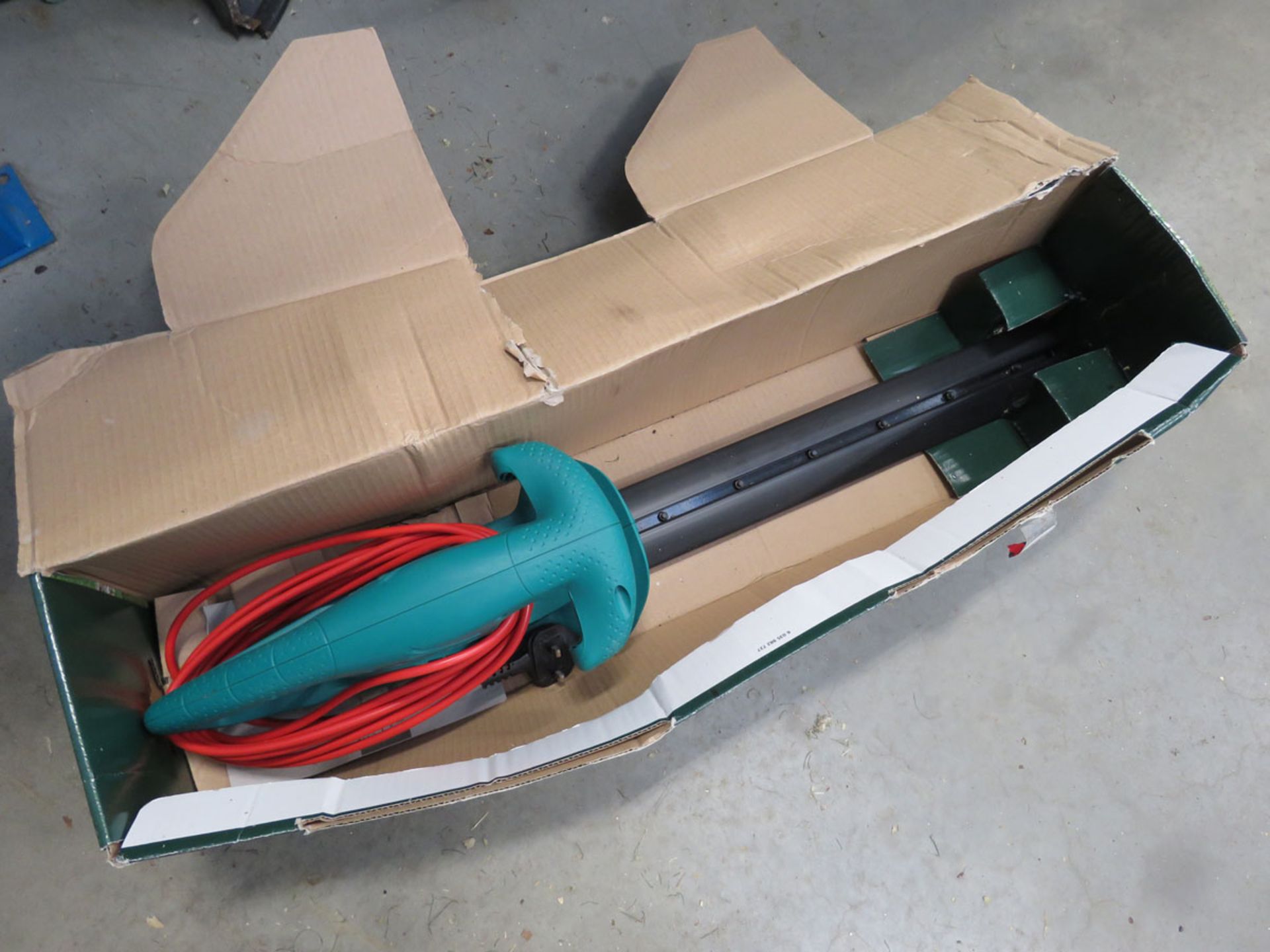 Bosch electric hedge cutter, boxed