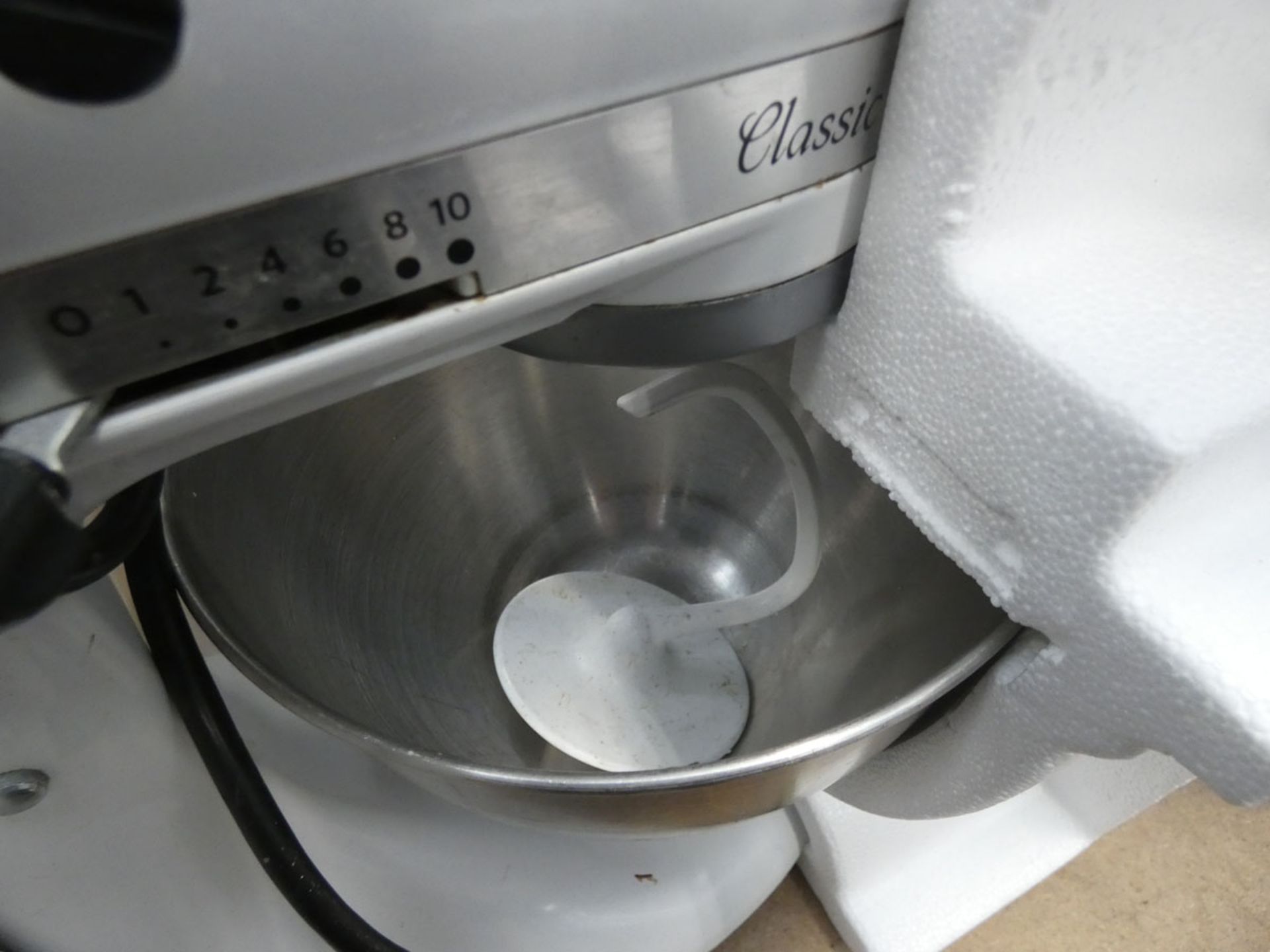 (TN51) Boxed Kitchenaid 4.3 litre classic mixer - Image 3 of 3