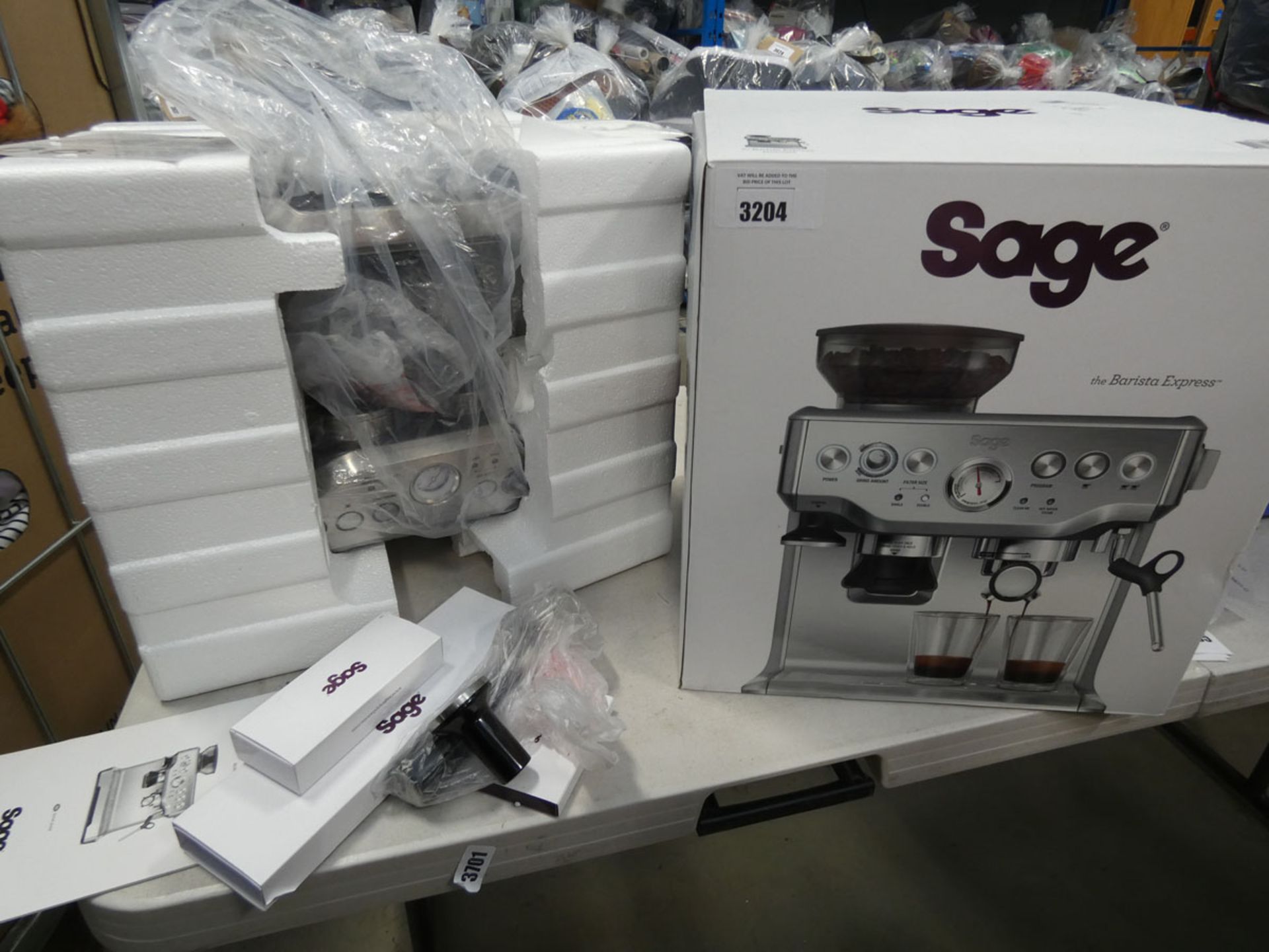 (TN60) Boxed Sage Barista Express coffee machine