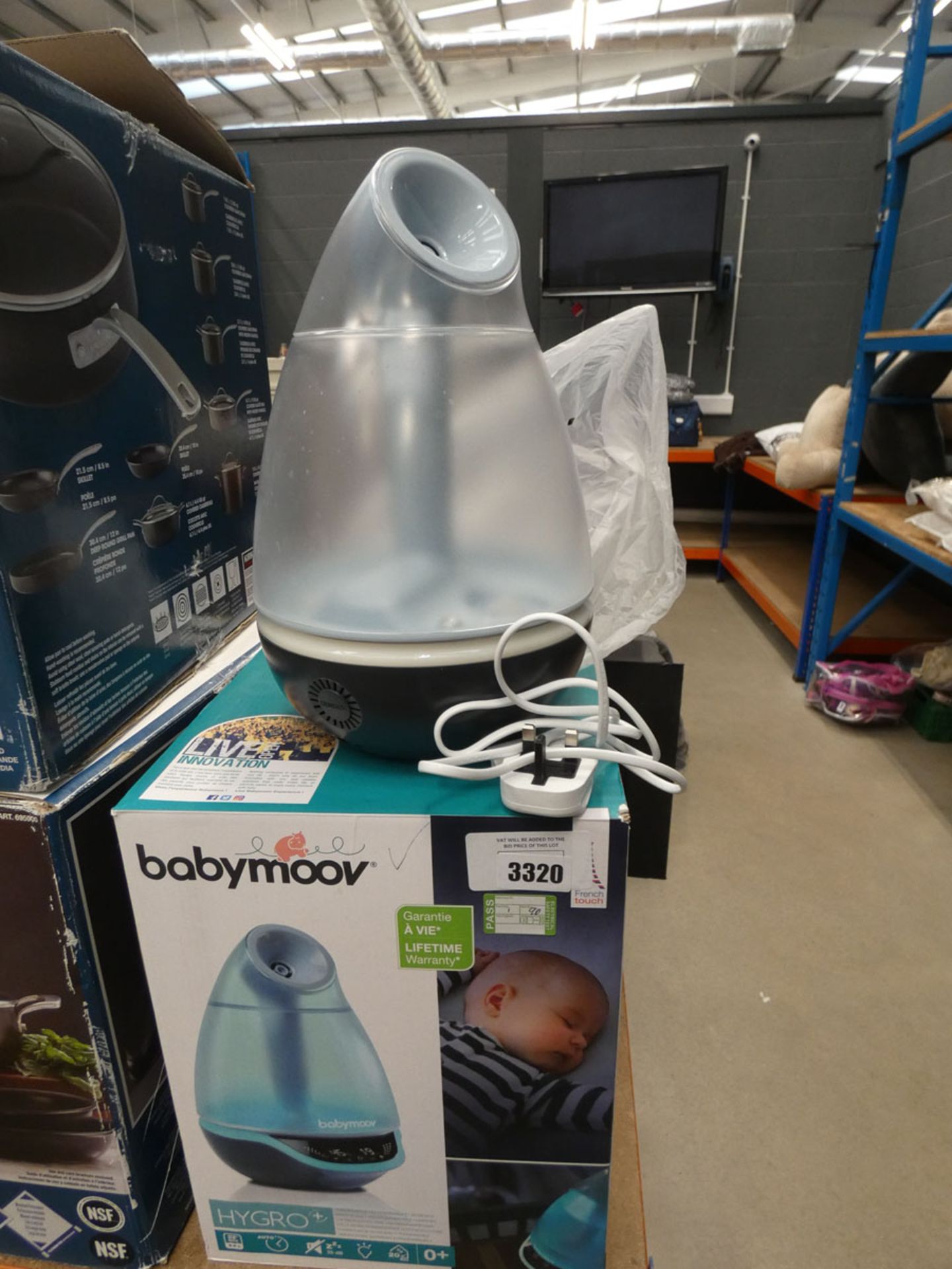 Boxed Baby Moov humidifier