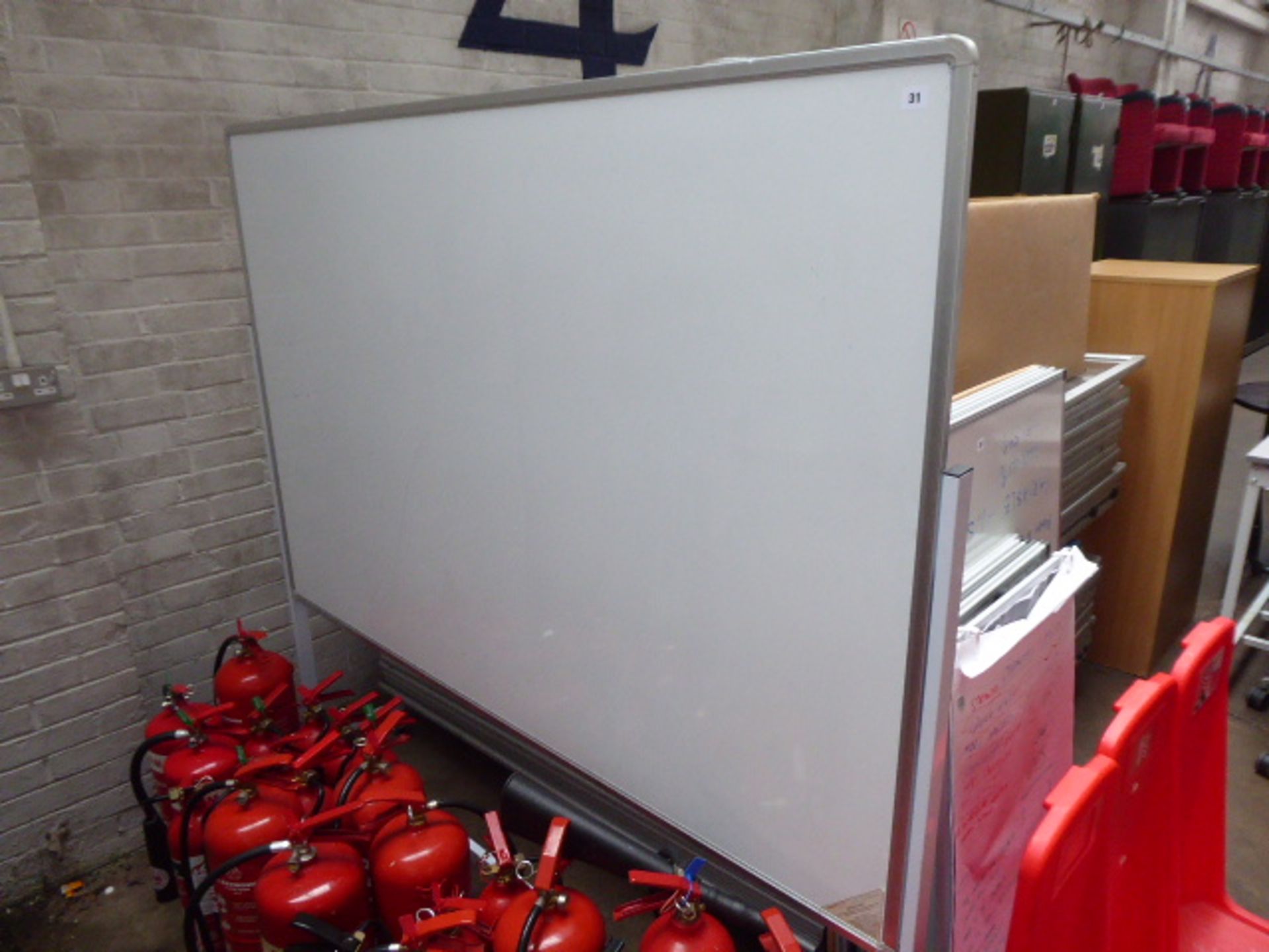 180 cm mobile 2 sided whiteboard