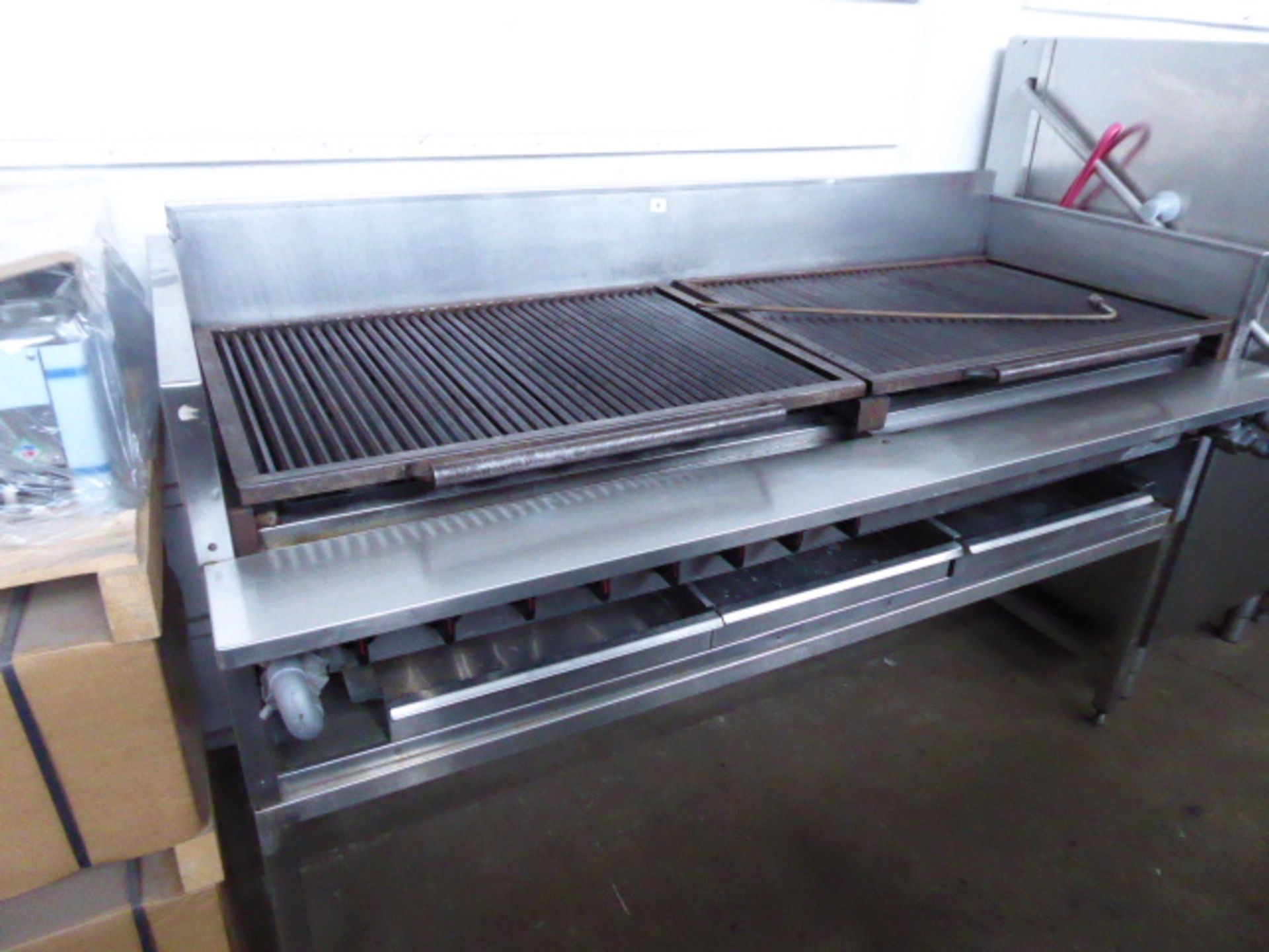 (50) 185cm Magikitch-n inc American style gas char grill with multi burners on custom built table