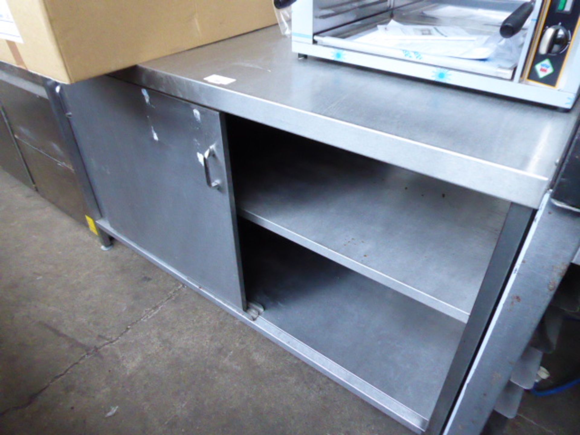 150cm stainless steel preparation table with 2 sliding doors under - Image 2 of 2