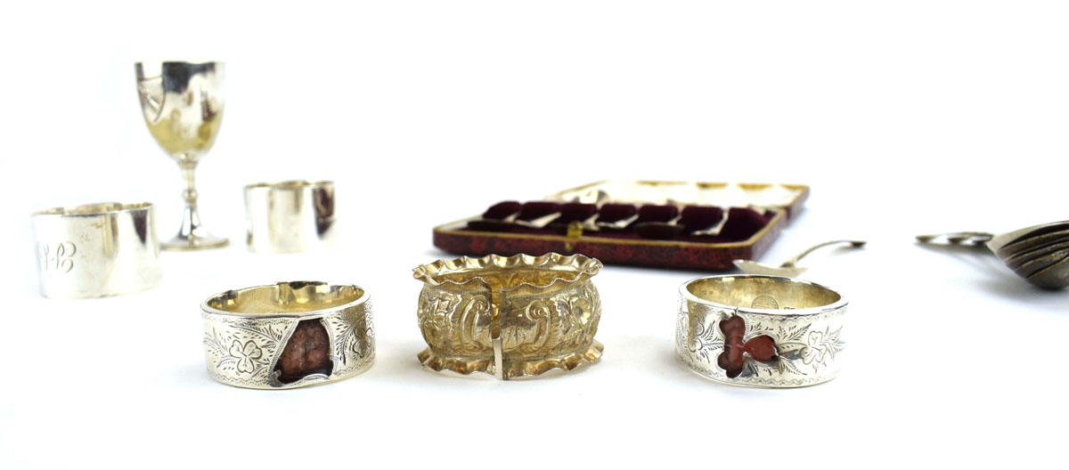 A mixed parcel of Victorian and later silver comprising five napkin rings, - Image 2 of 2