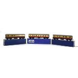 Thirteen Hornby Dublo OO gauge passenger coaches in red and cream livery,