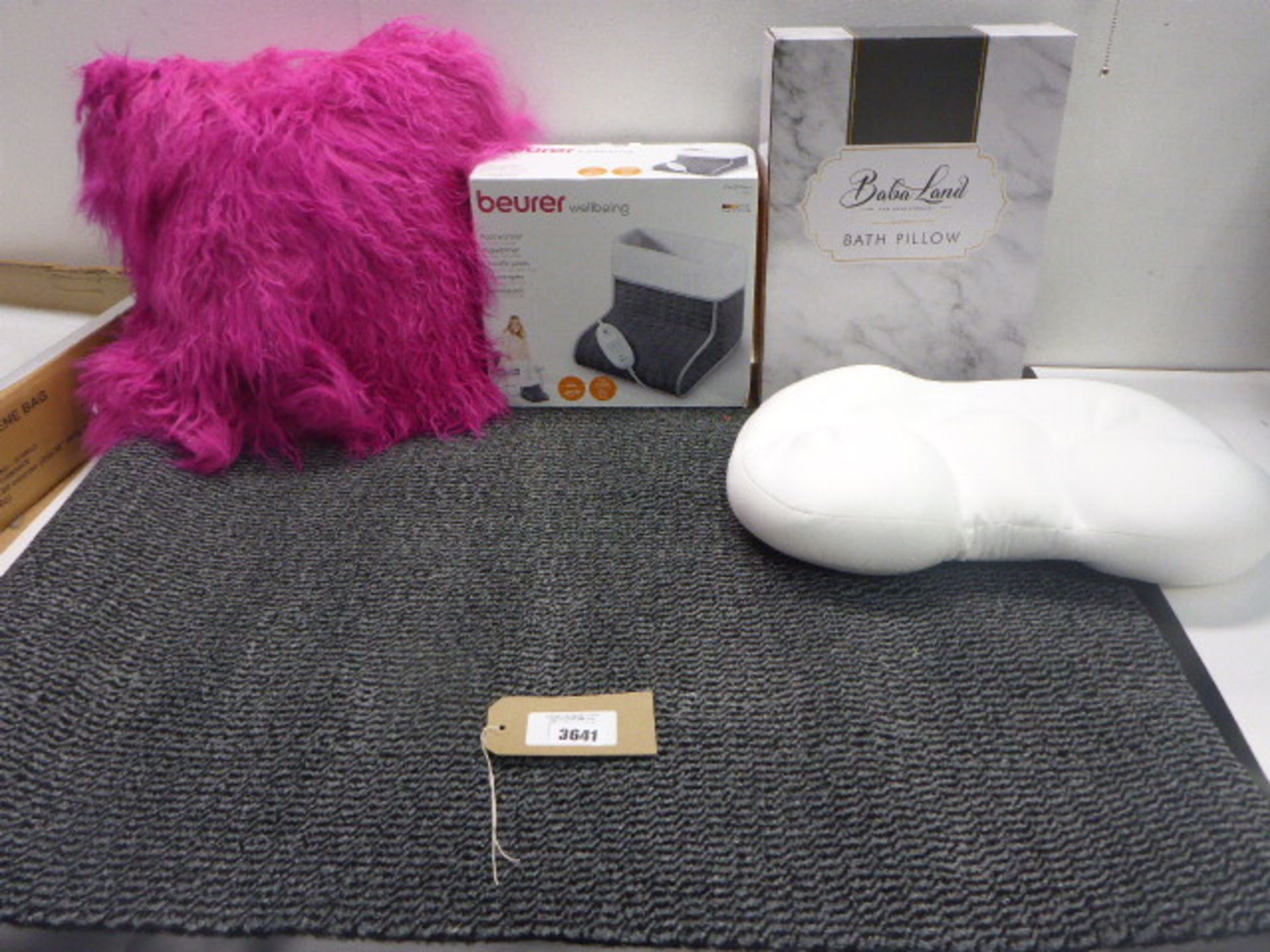 Beurer Well being foot warmer, Baba Land bath pillow and one other, pink fluffy cushion and large