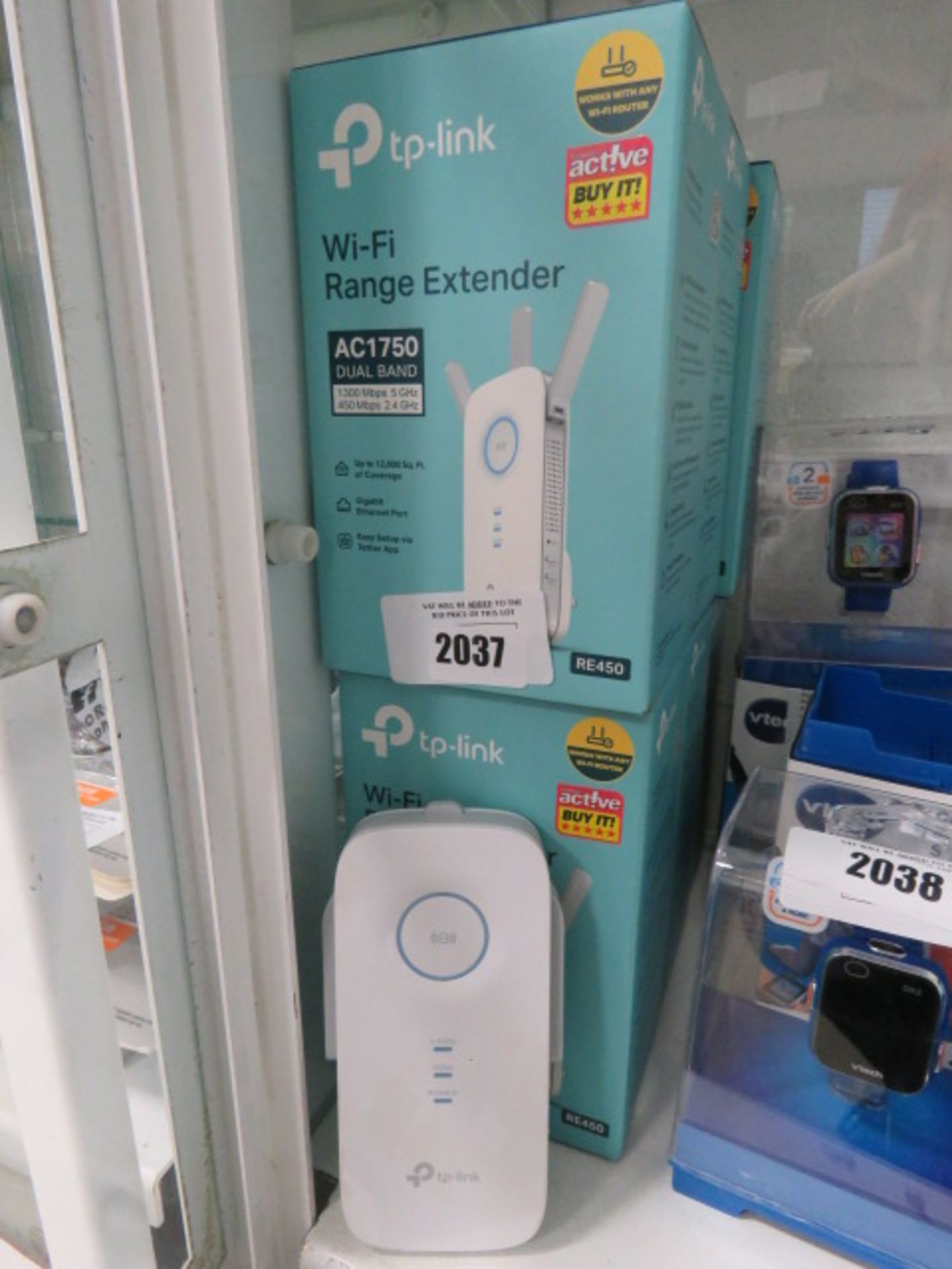 6 various TP Link wi-fi range extenders with boxes and another loose