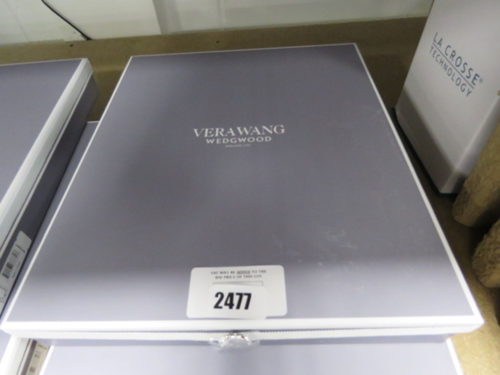 Vera Wang wedgwood 8x10 photo frame in box