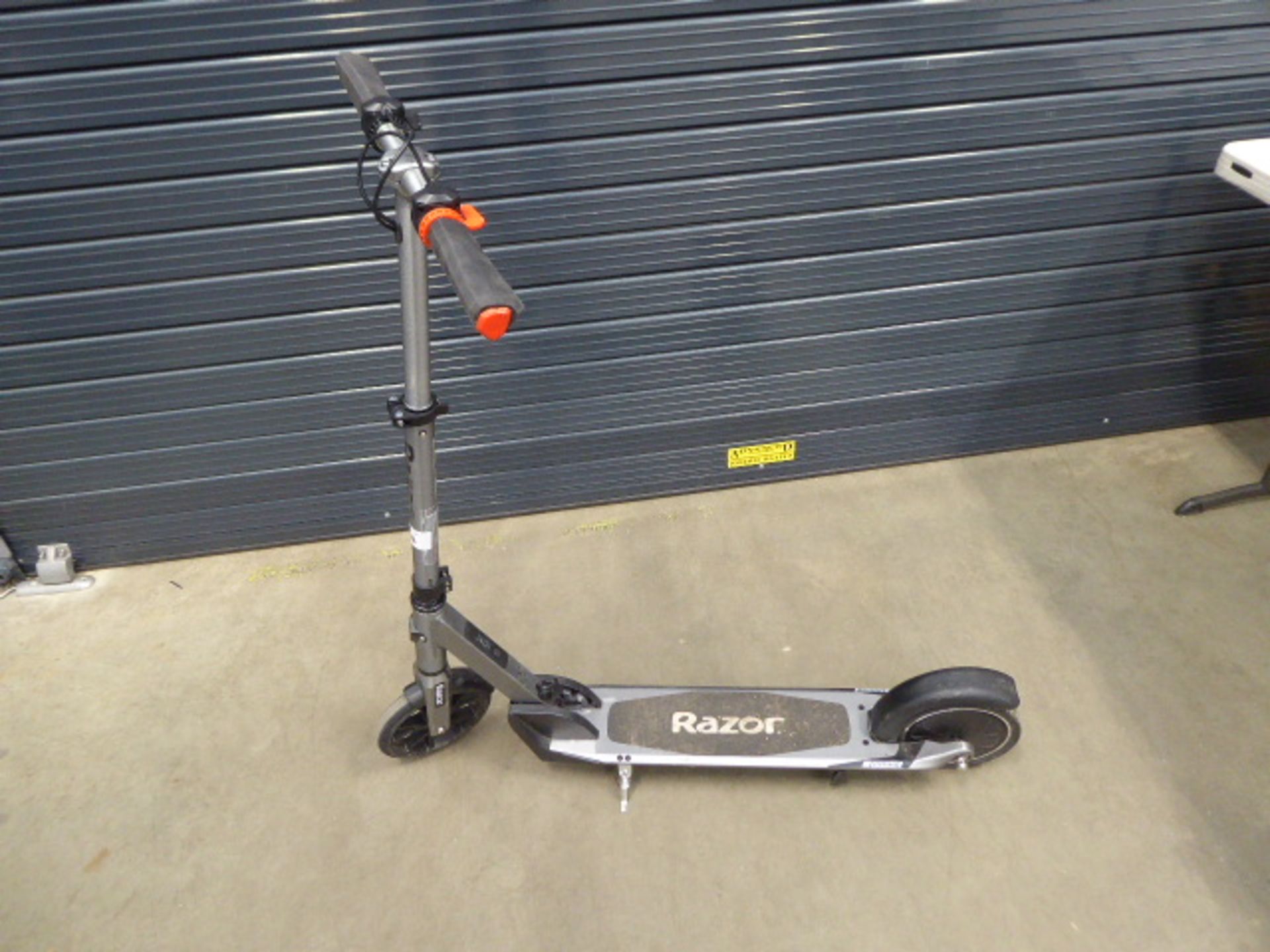 Razor electric scooter, no charger