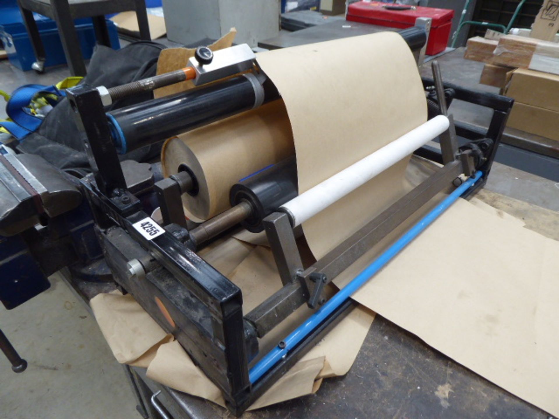 Brown paper wrapping machine