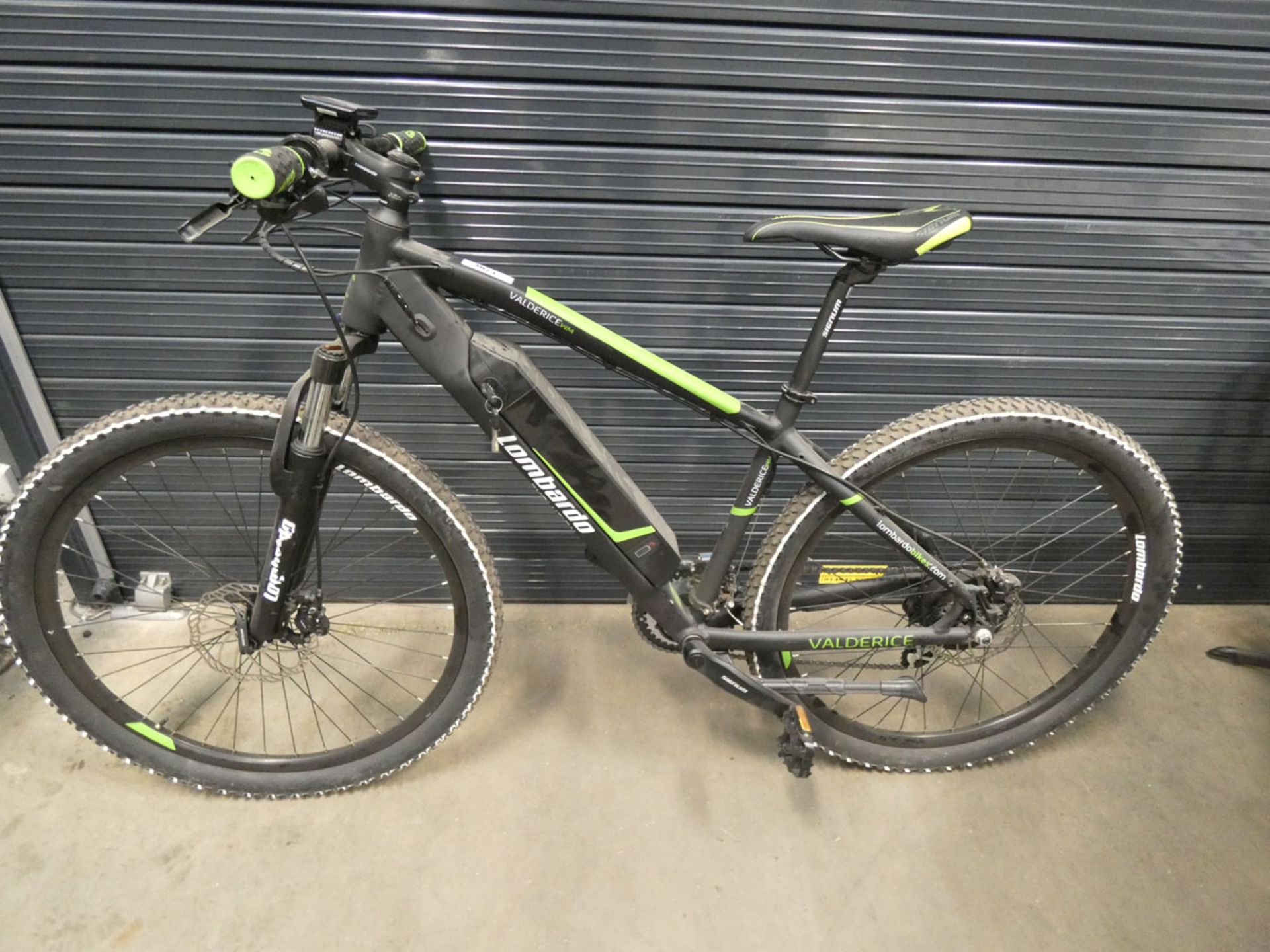 Lombardo Evolution gents green and black electric mountain bike with battery, no charger