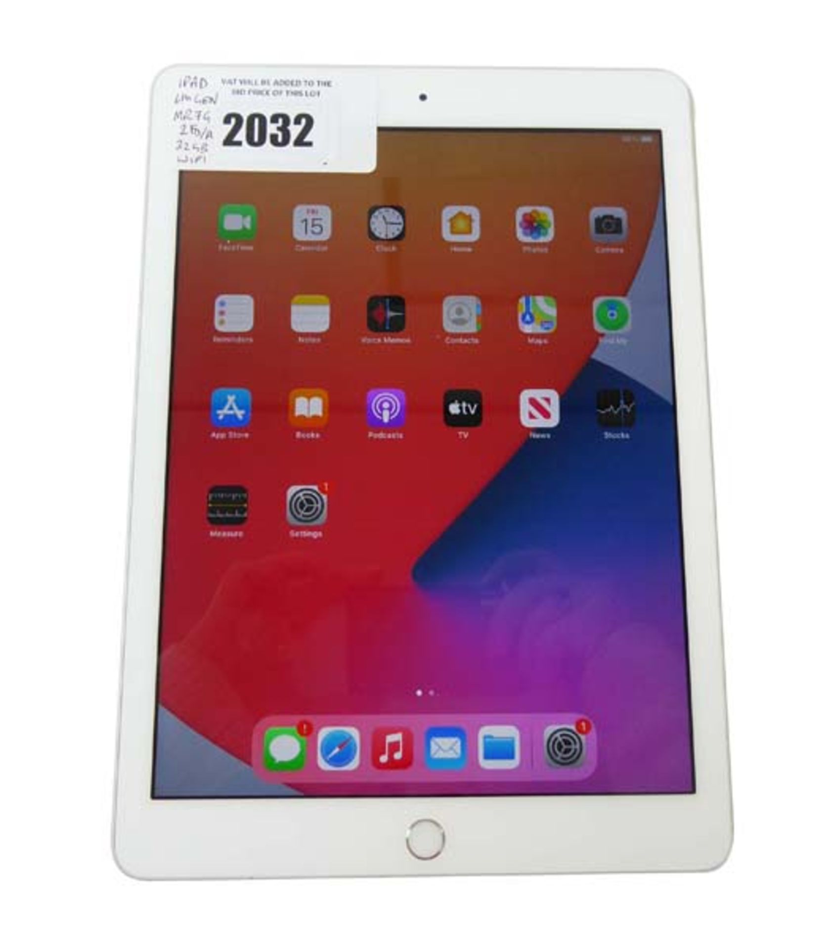 iPad 32GB Silver tablet (A1893 6th Gen)