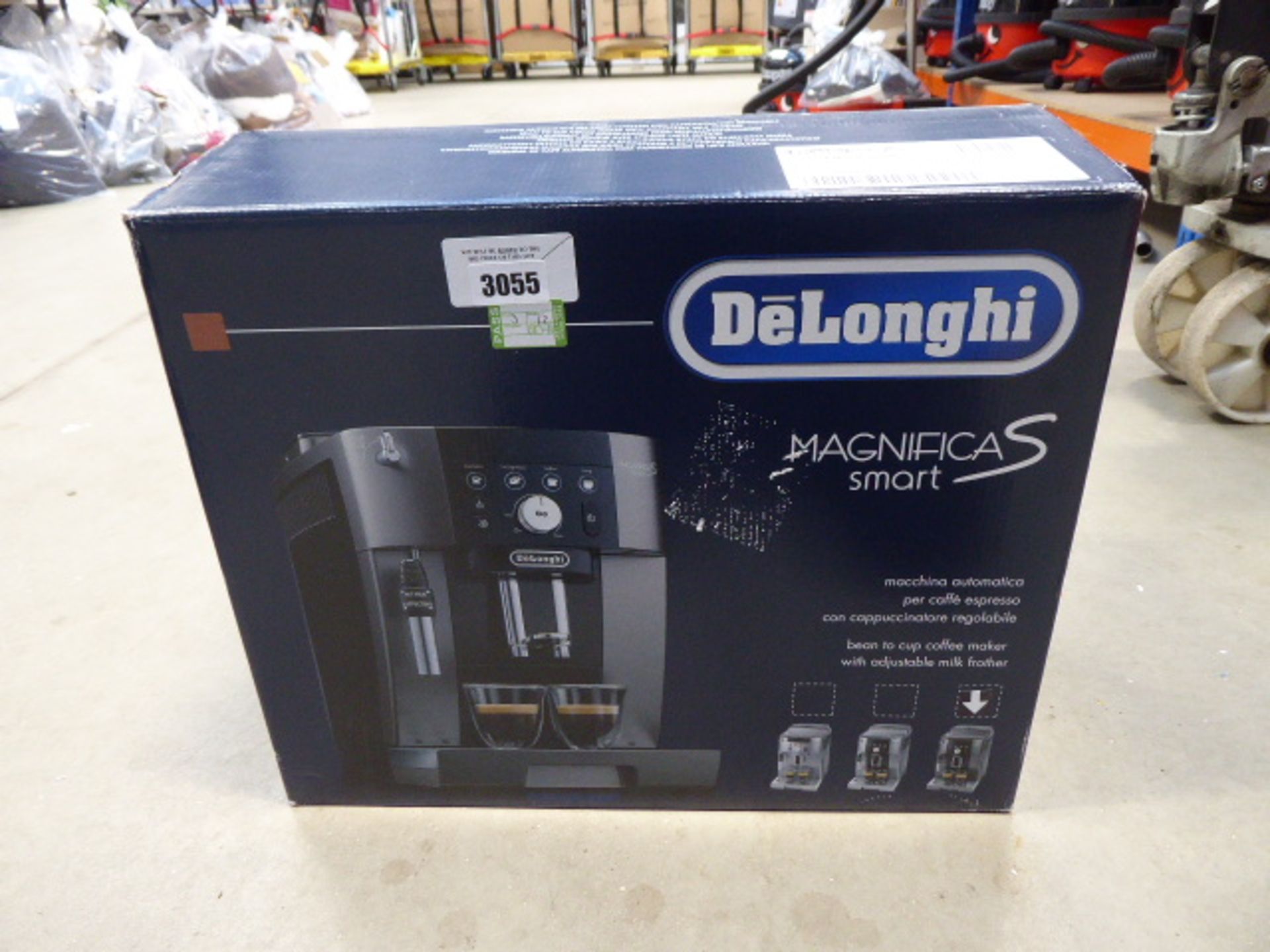 (TN214) Boxed De'Longhi Magnifica smart coffee machine