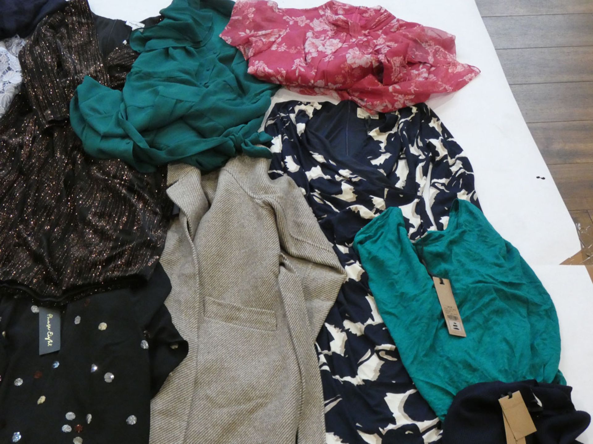 Selection of Phase Eight clothing to include dresses, tops, coats, etc in various sizes - Image 4 of 6