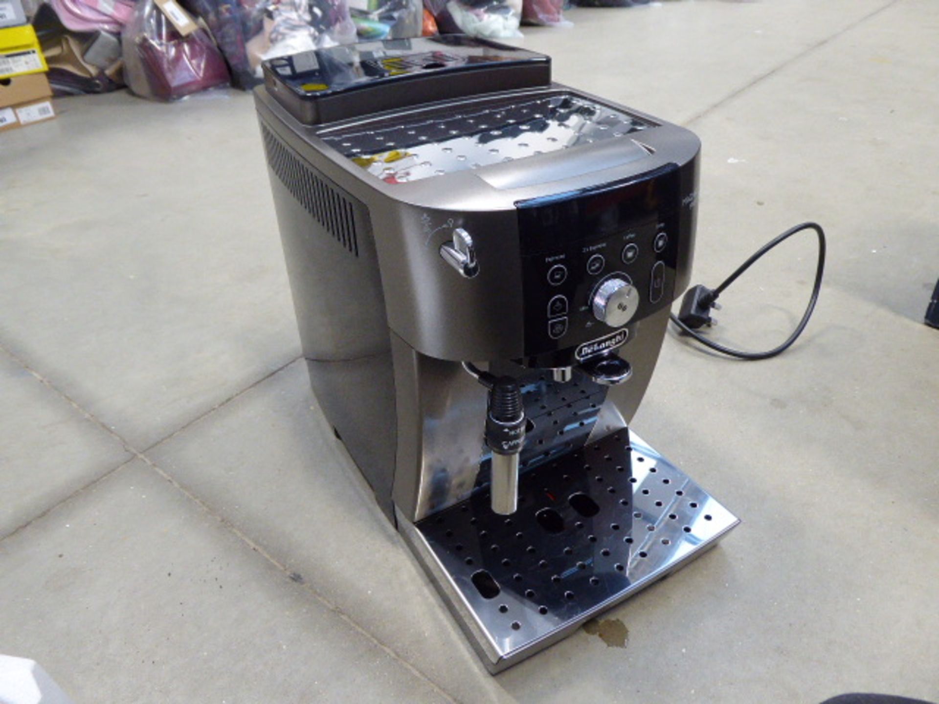 (TN2) Boxed De'Longhi Magnifica smart coffee machine - Image 2 of 3