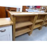 5072 - Oak sideboard top/open bookcase (31)