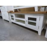 White painted oak top low level TV audio unit with 2 shelves and 2 glazed cabinets (4)