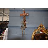 (15) 5 crucifixes