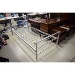 5175 - Single metal bed frame Wobbly