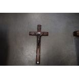 (16) Single crucifix