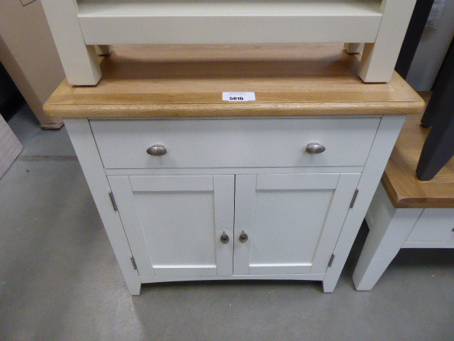 White painted oak top small sideboard with drawer and 2 door cupboard under (5)