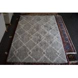 Soft Step pale grey and diamond patterned shagpile rug, approx 165 x 210cm