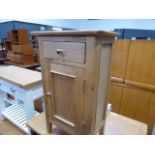 5021 - Oak single door cupboard with drawer (57)