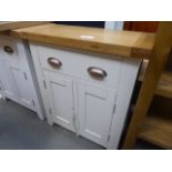 5101 - Small cream painted oak sideboard with drawer and 2 door cupboard under (30)