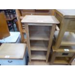 5013 - Small oak open front bookcase (27)