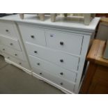 White painted chest of 5 drawers (4)
