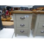 Grey painted oak top bedside unit with 3 drawers (11)