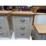 Grey painted oak top bedside unit with 3 drawers (11)
