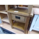 5028 - Oak lamp table with shelf under (16)
