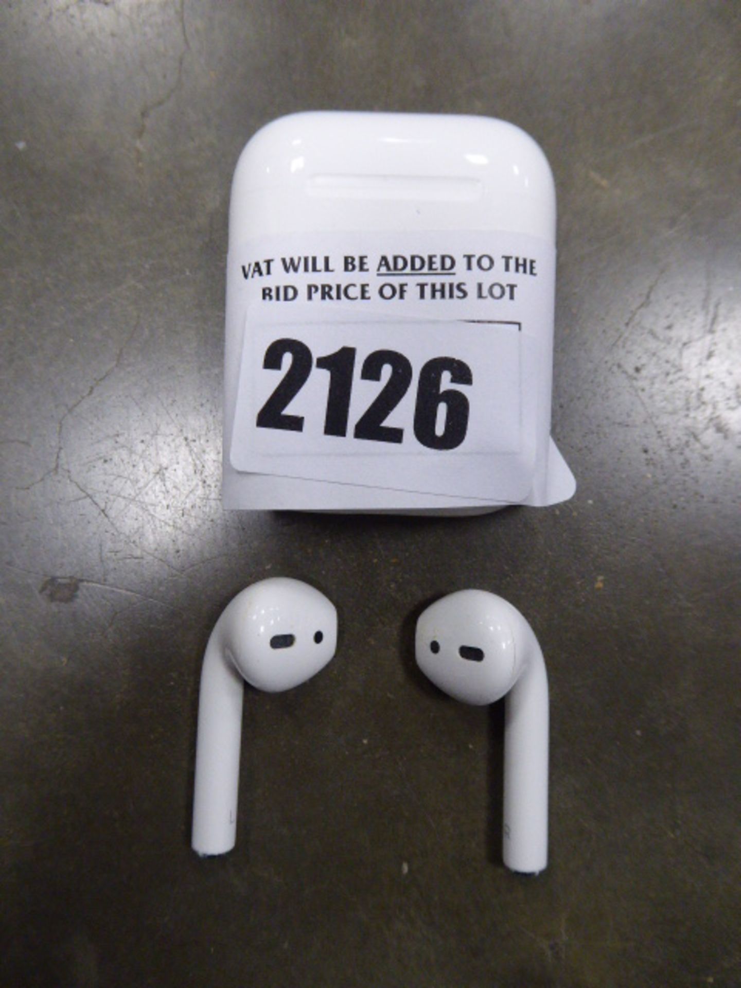 Apple AirPods 1st gen with wireless charging case