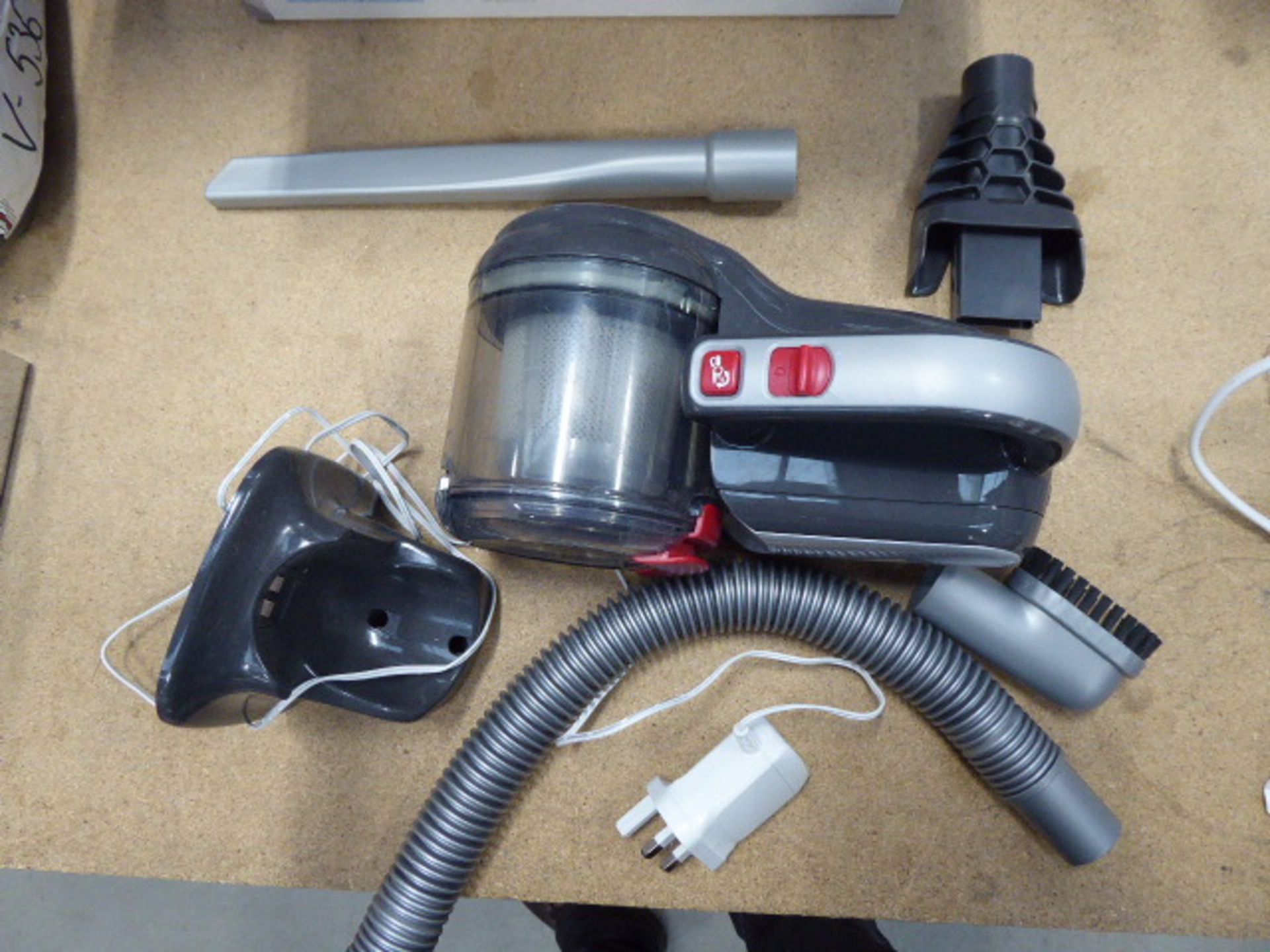 Boxed Black & Decker Dustbuster plus another unboxed (unboxed unit missing charger) - Image 2 of 2