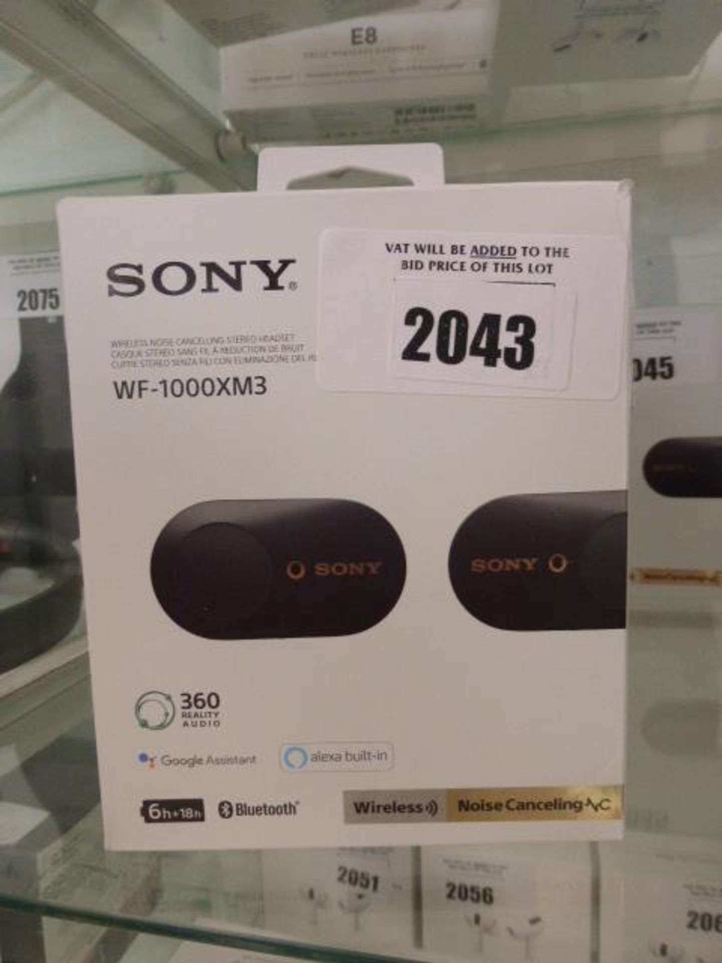 Sony WF-1000XM3 wireless noise cancelling earbuds with charging case and box - Image 2 of 2