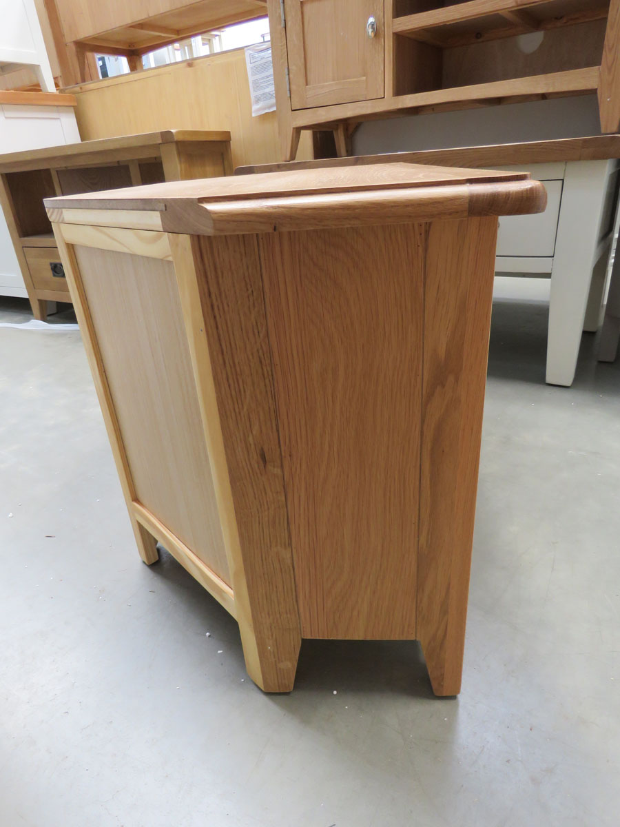 Oak corner TV audio unit with single shelf and large drawer (7) - Image 3 of 3