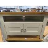 Cream painted oak top large corner TV audio unit with shelf and double door cupboard (1)