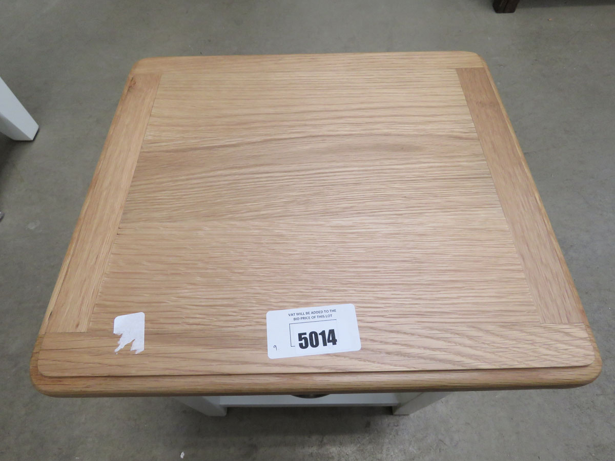 Small white painted oak top lamp table with single drawer and shelf (9) - Image 3 of 4