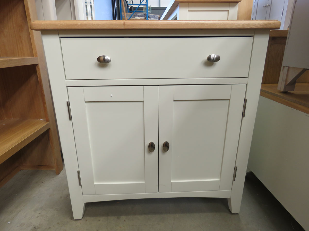 Cream painted oak top sideboard with single drawer and 2 door cupboard (148)