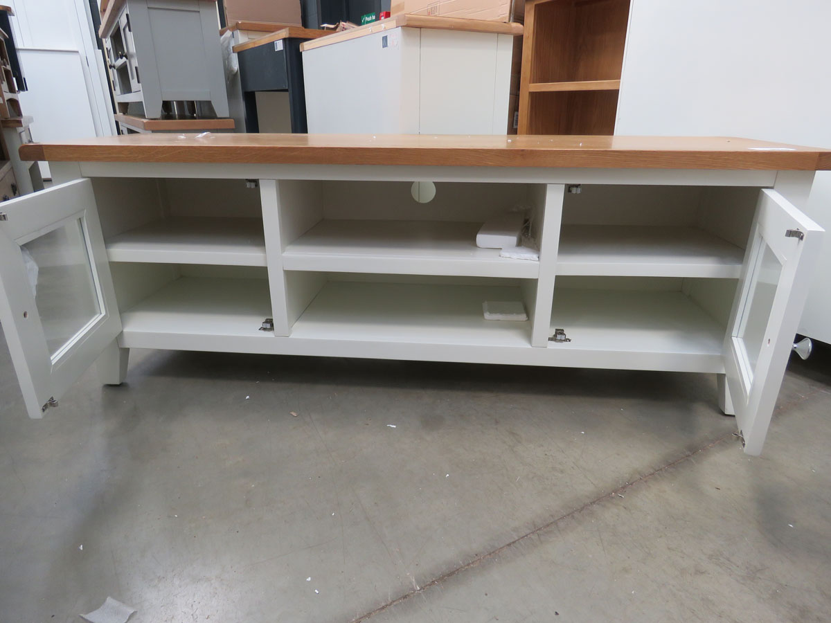 Cream painted oak top TV audio unit with 2 shelves and 2 glazed single doors (47) - Image 2 of 4
