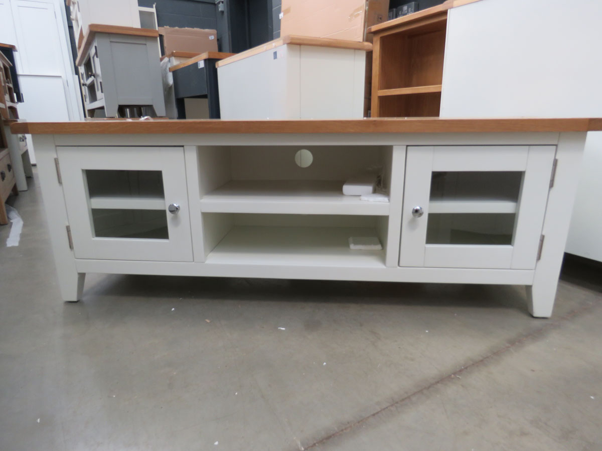 Cream painted oak top TV audio unit with 2 shelves and 2 glazed single doors (47)