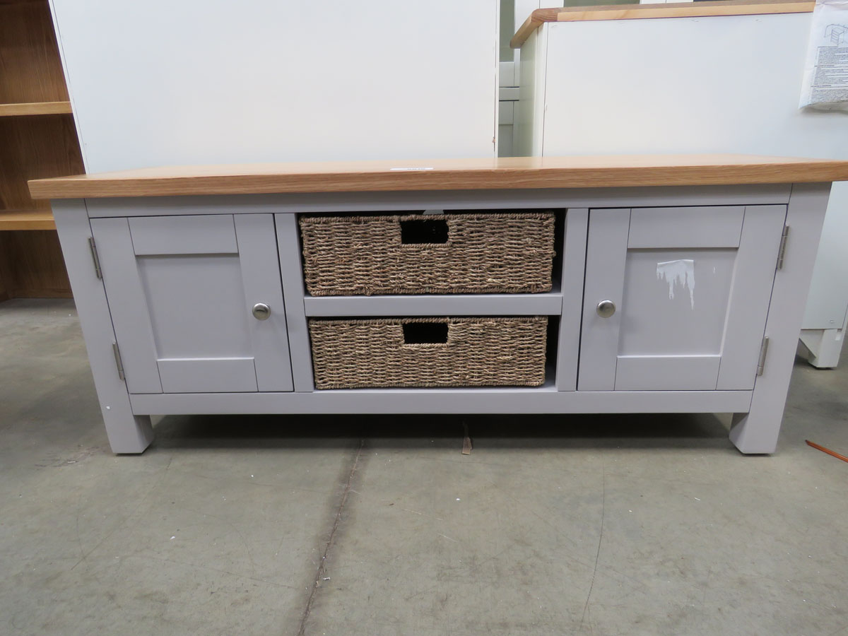 Grey painted low cabinet with oak top 2 shelves 2 baskets and 2 single door cupboards (52) Width: