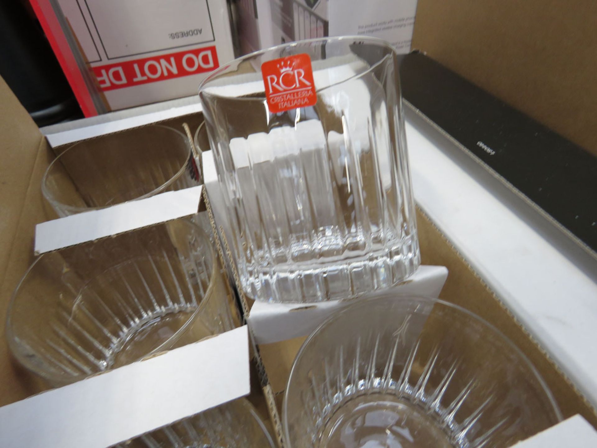 Crystal glassware set with box - Image 2 of 2