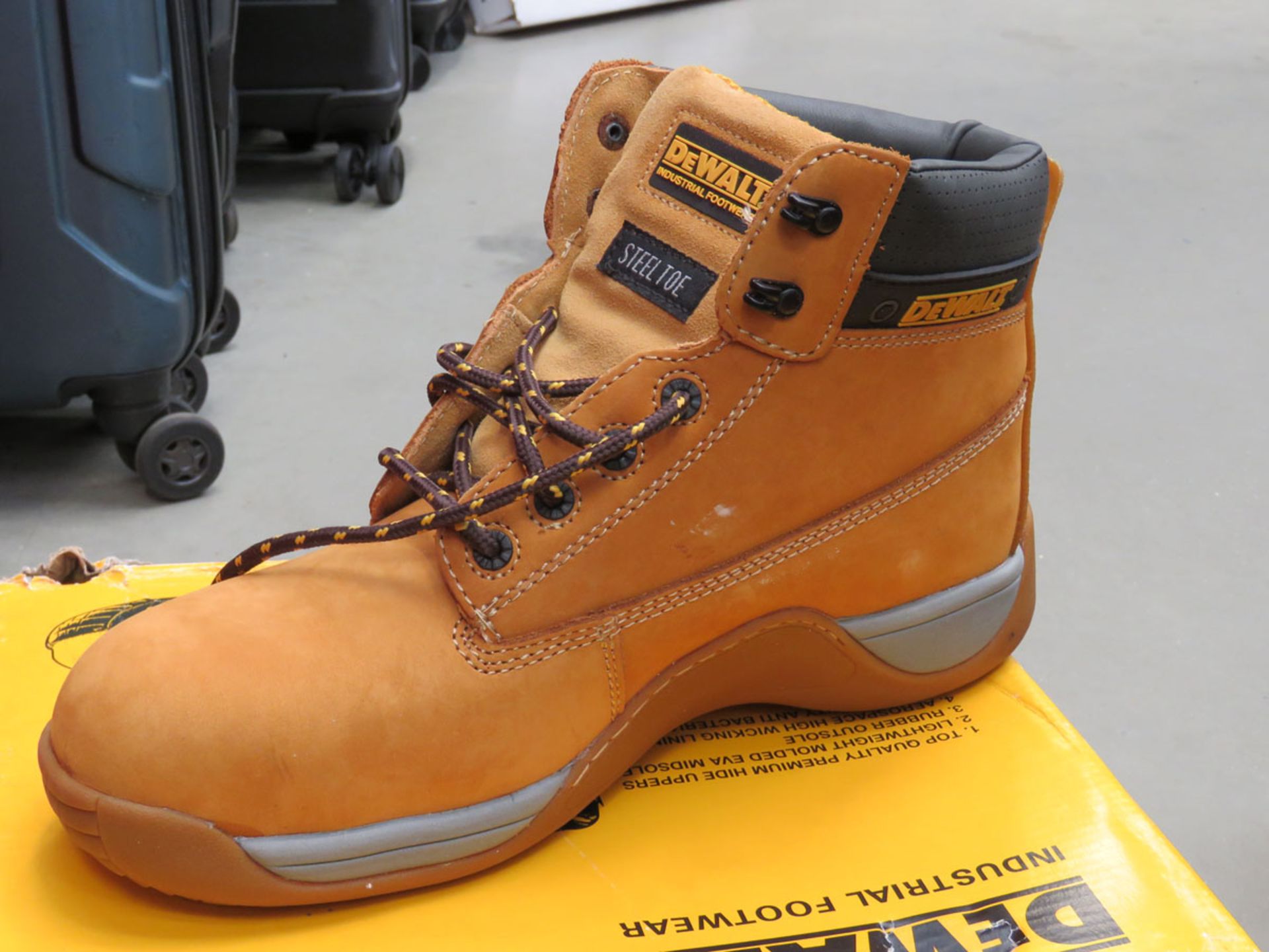 3 boxed pairs of DeWalt safety boots 2 x size 10, 1 x size 12 - Image 3 of 3