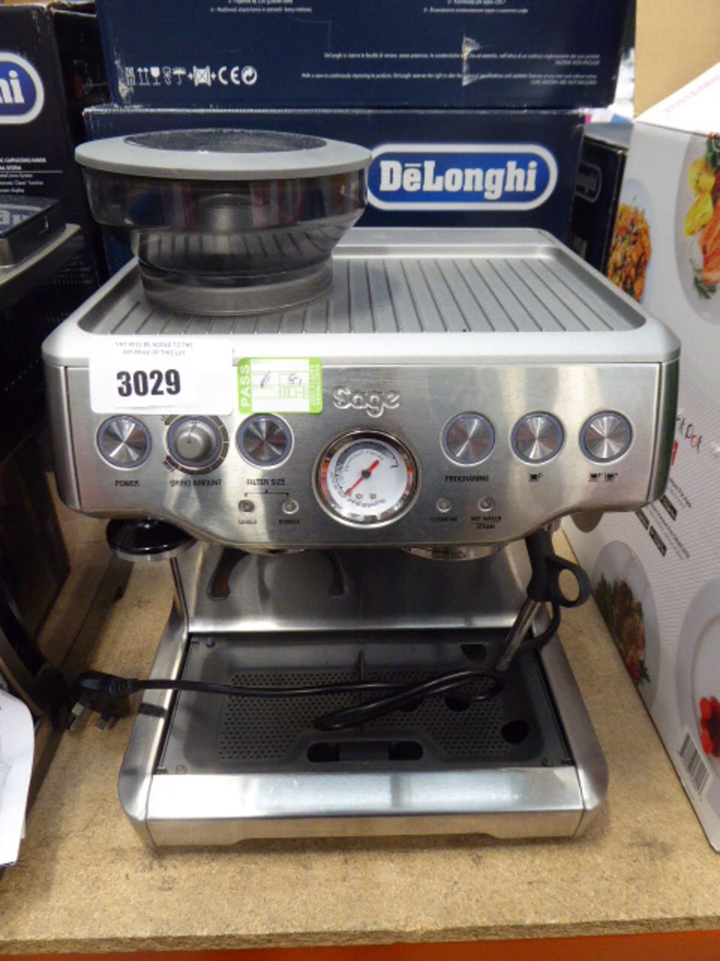 3123 - Unboxed Sage Barista Express coffee machine (no accessories, missing drainer grill)