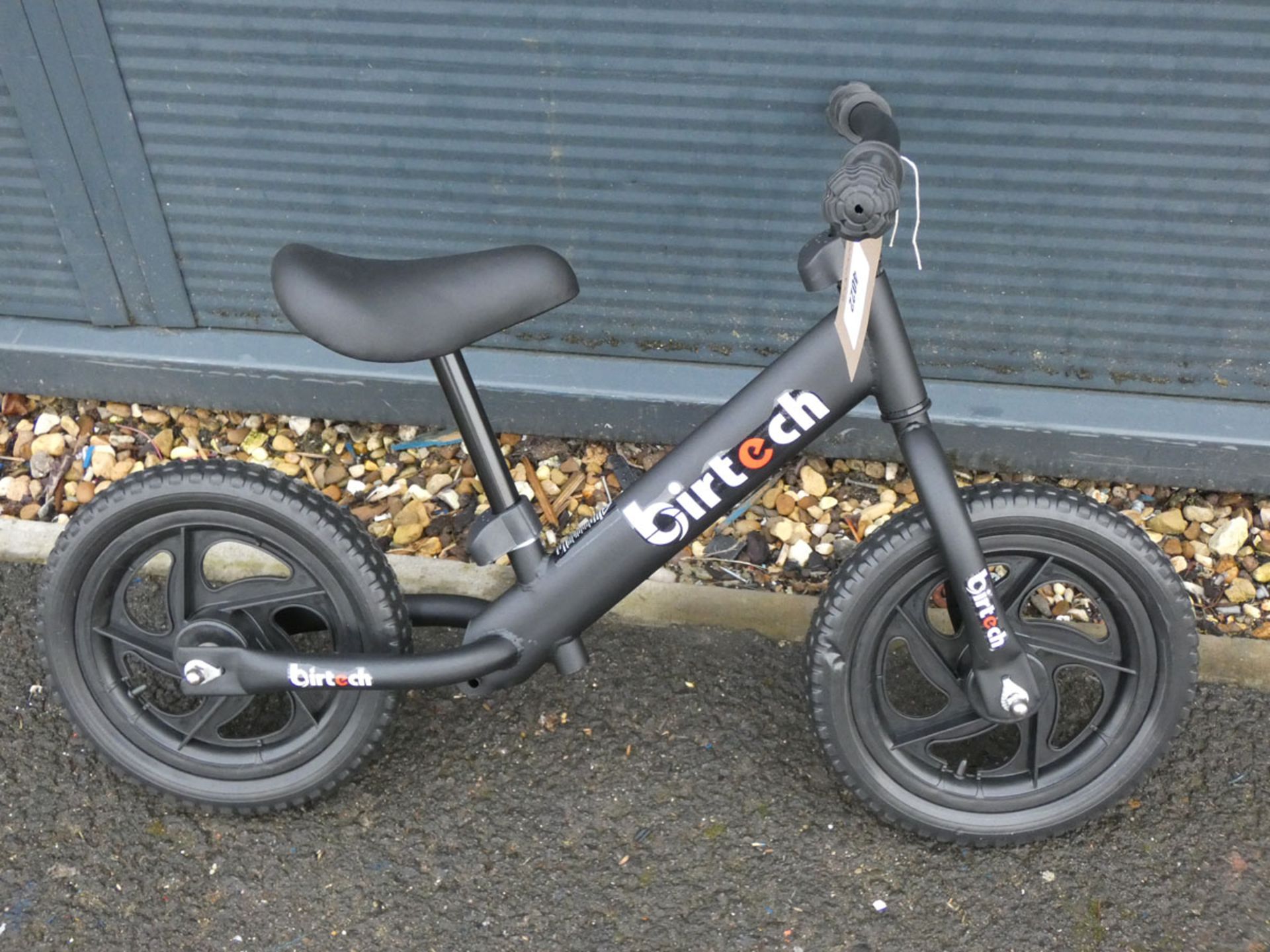 Birtech childs black balance bike